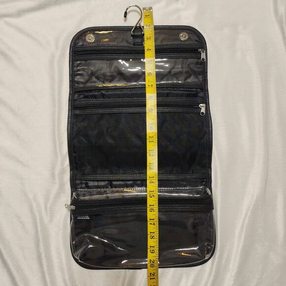 NWOT Tahari Black Hanging Cosmetics Toiletries Travel Organizer - Picture 4 of 6